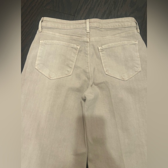 L’Agence Alicent High Rise Wide Leg Biscuit Khaki Tan Sz 25 Pant Jeans - Picture 5 of 7